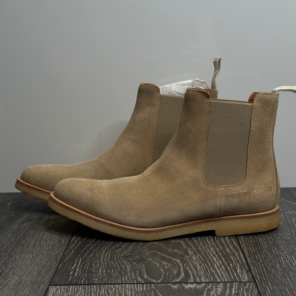 Common Projects - Suede Chelsea Boot in Tan Size 39 - Picture 1 of 8